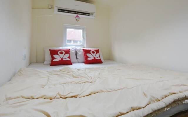 ZEN Rooms Basic Tanjung Duren Syariah