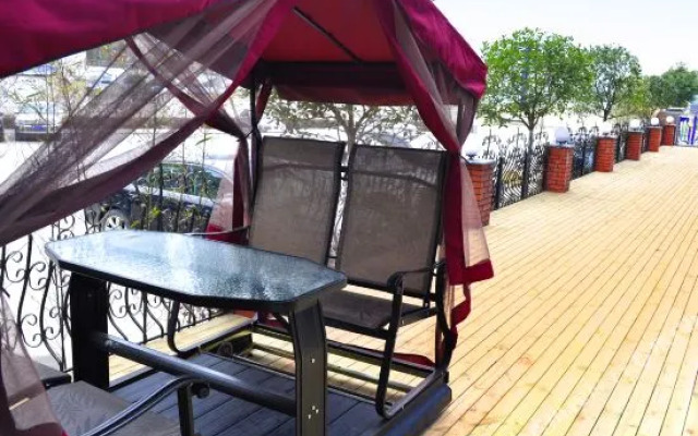 Colorful Garden Hotel