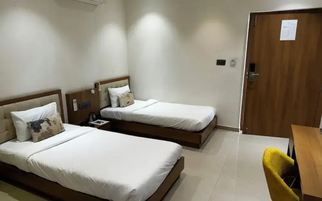 Siara Styles Amba Suites