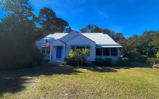 Carried Away 4 Bedroom Home