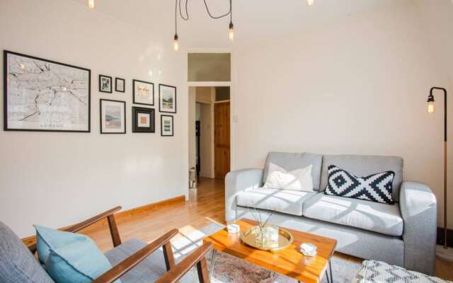 Soho 2 Bedroom Flat By Oxford Circus