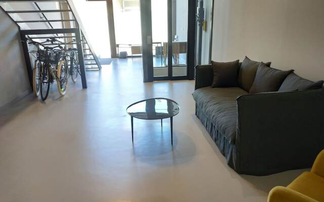Milimara Suites