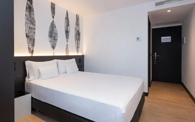 Hotel Sercotel Plana Suites