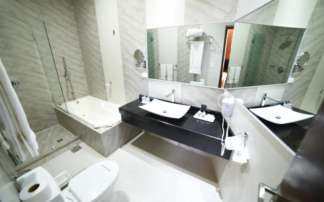 Hotel Camino Plaza