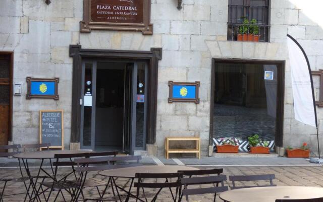 Albergue Plaza Catedral - Hostel