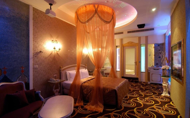 Romantic Code Motel