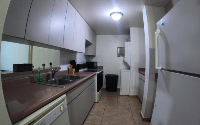 In Joyuda Beach, Apartment with Pool & Basketball Court