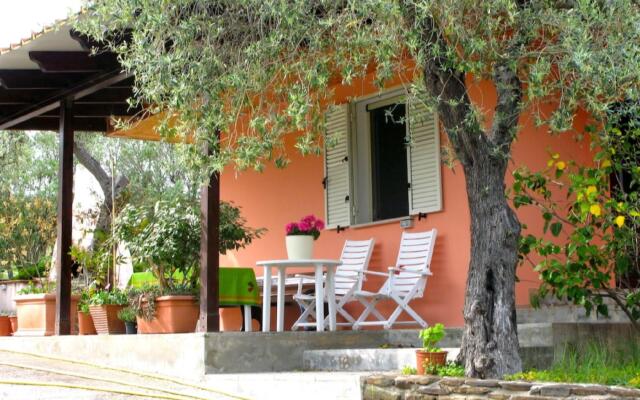 Alghero, Villa Mimosa with garden for 67 people