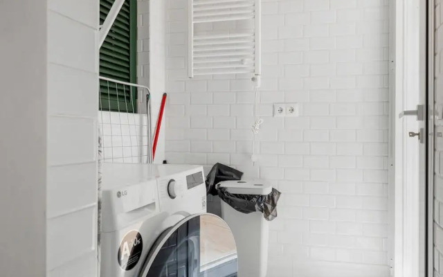 Classic Urban Flat in Malaga City Center - Mal05