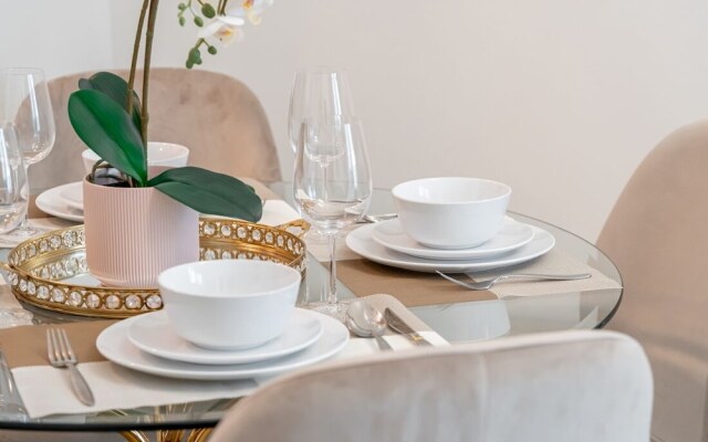 HiGuests - Sparkle tower 2