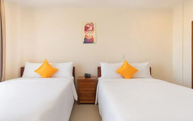 Lotus Rock 05 Hotel