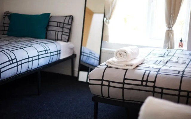 Ol-mumps Cosy 2bd Free Parking & Wifi