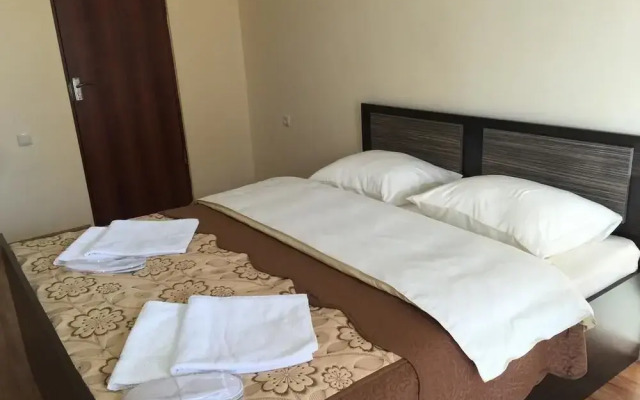 guest house aygestan