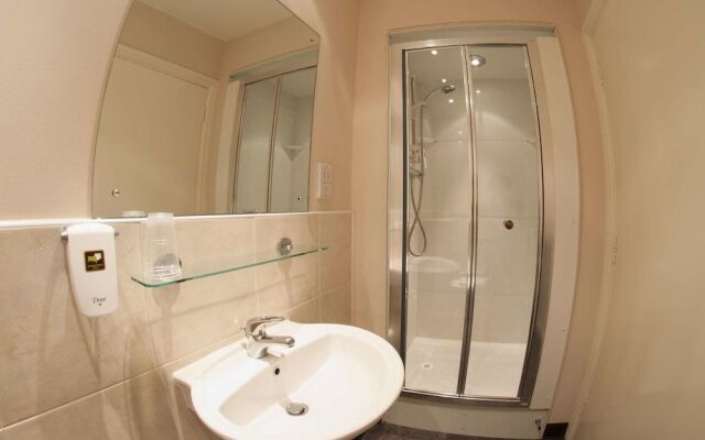 Wheatsheaf, Baslow by Marston's Inns