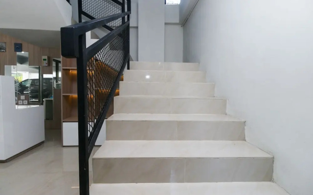 Airy Legian Praja Natha 2 Bali