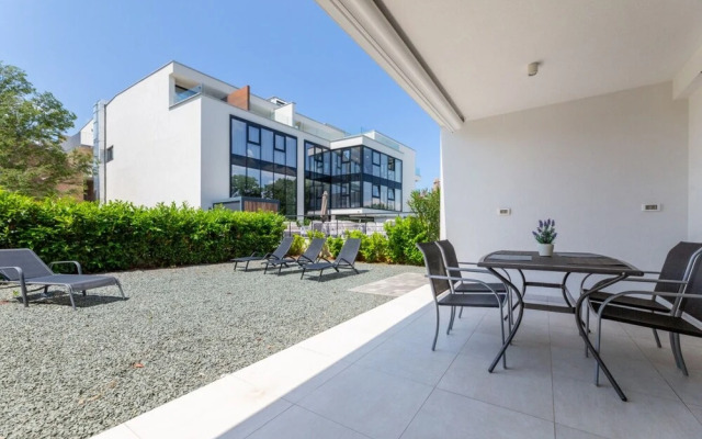 Marina - 60 Meters to the Beach - A2