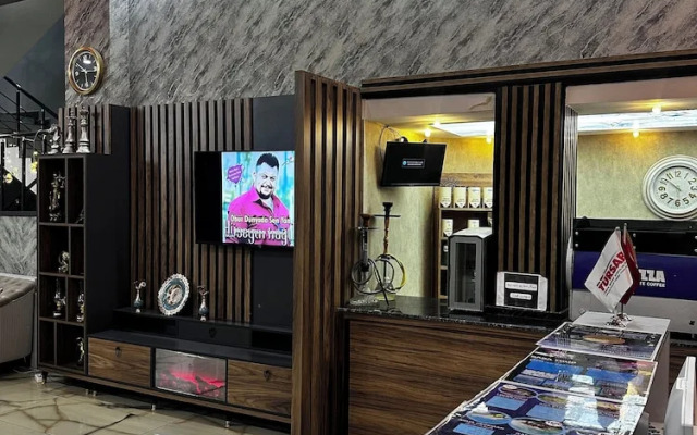 Comfort Suites Hotel