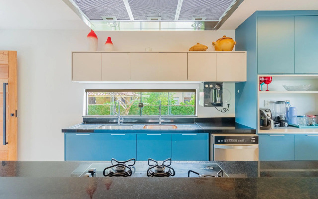 GB77 Ótima Casa 5 Quartos com Piscina e Churrasqueira - Guarajuba