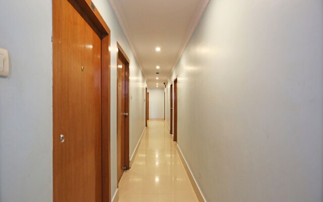 OYO 10788 Hotel Harisons Continental