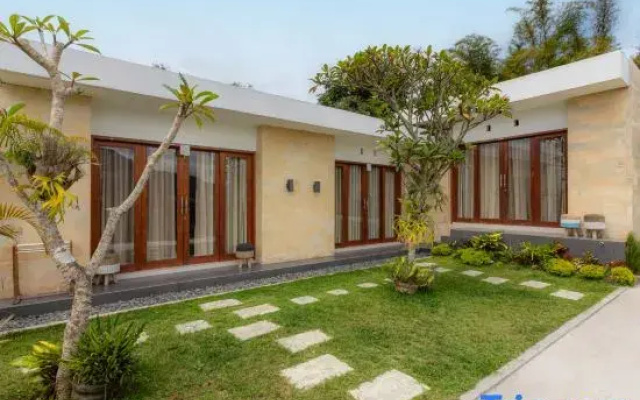 Sari Sky Villa