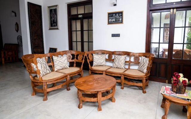 OYO 327 Man Mountain Villa