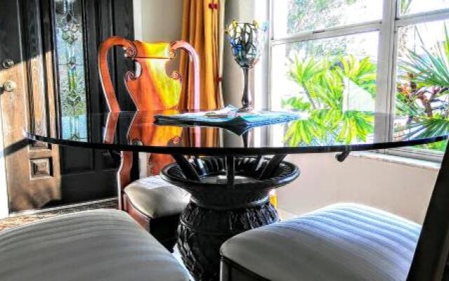 Boca Ciega Bay Apartment