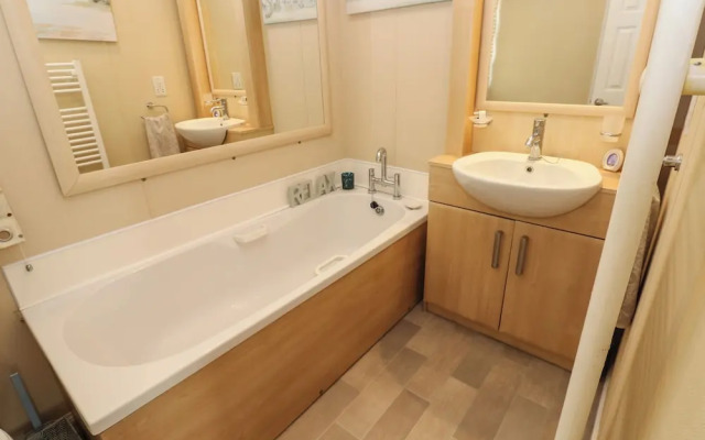 A and C Lodge-plot 21