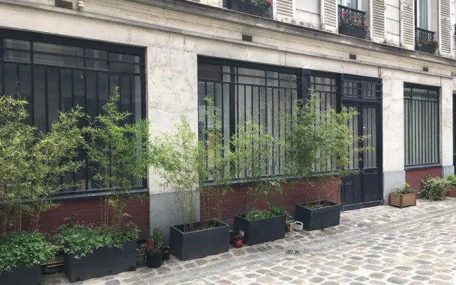 NEW Design Flat in the Heart of Paris - An Ecoloflat