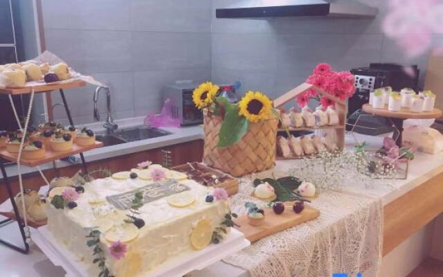 Xu Xiang B &B