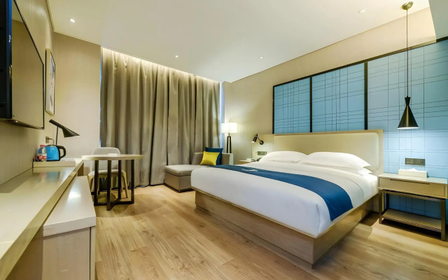 Echarm Hotel (Guiyang Xiaohe Binfen Square)