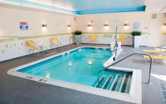Fairfield Inn & Suites Springfield Northampton/Amherst
