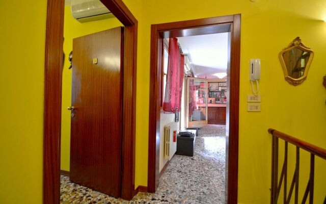 Ve.N.I.Ce Cera Casa della Zia