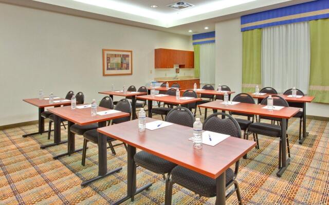 Holiday Inn Express Hotel & Suites Edmonton South by IHG