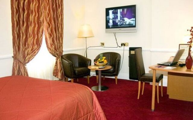 The Grand St Leger Hotel