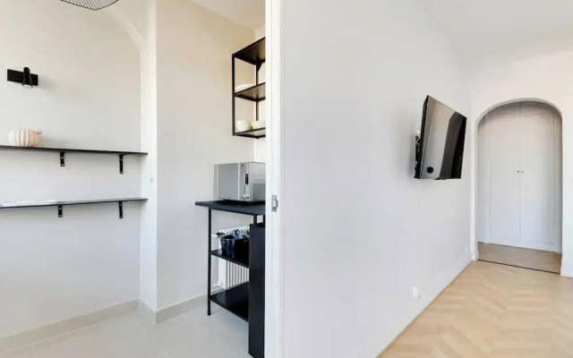 Elegant Studio Near Trocadero