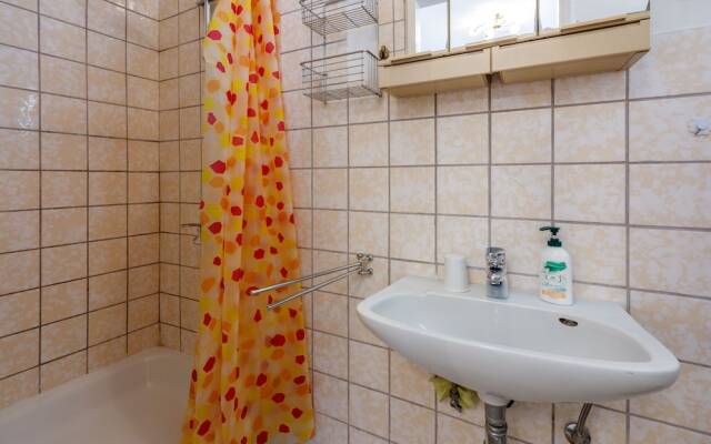 Apartments and Room ART