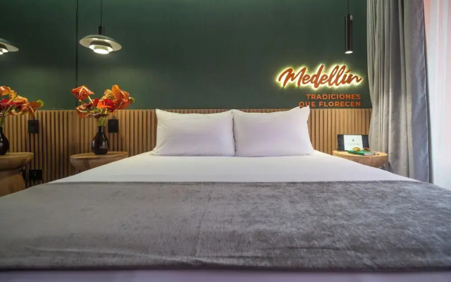 Calle Flora Hotel by Jalo