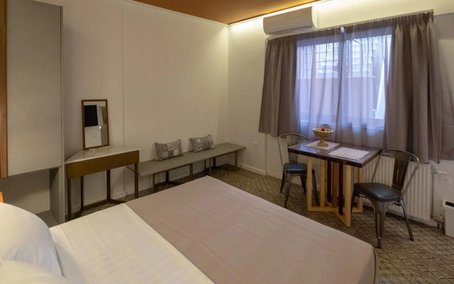 Athenian Yard Suites