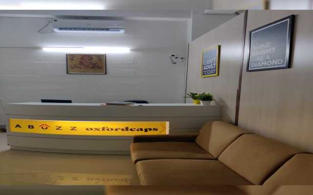 Abuzz Oxfordcaps Dehradun - Campus Accommodation