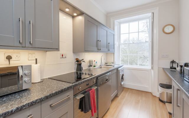 Park View Two-Bedroom Apartment