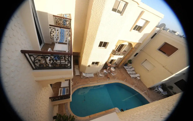 Al Jasira Suites & Spa