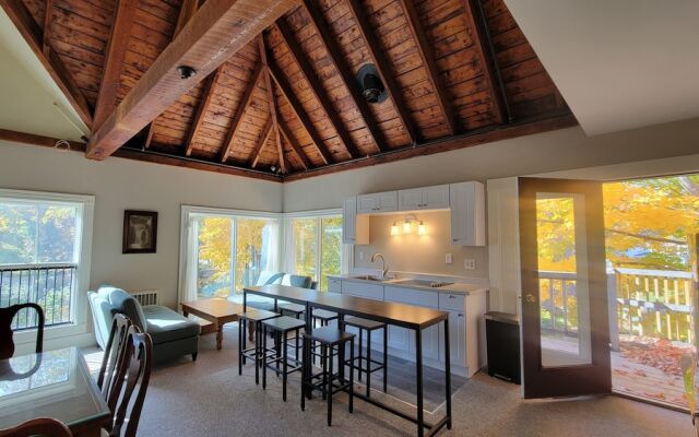 The Elizabeth Inn and Restaurant