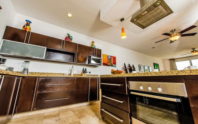 Mamitas Village PH301 by PRP