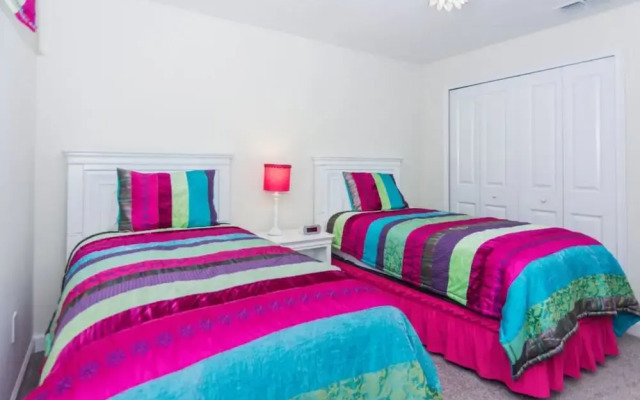 Amazing Townhome with private pool SL3054