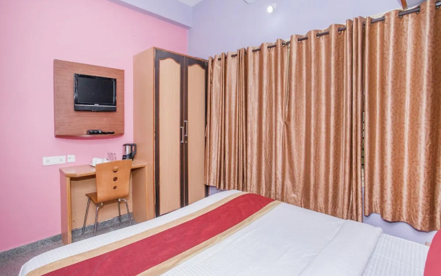 OYO 13024 Bip Inn 2021