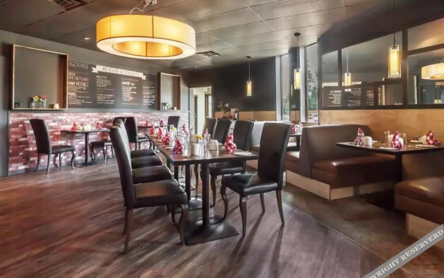 Ramada Coquitlam