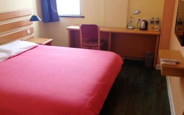 Home Inn Hotel