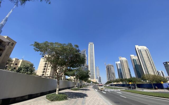 HiGuests - Burj Al Nujoom Tower