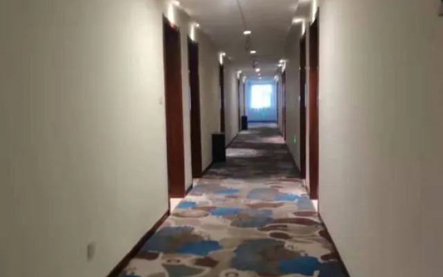 Xiya Zhenpin Hotel