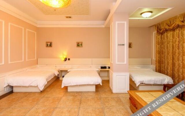 NO 1 Capsule Hotel Beihai